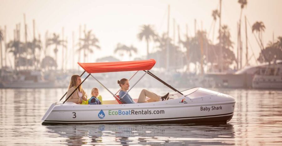 San Diego: San Diego Bay Dog-Friendly Eco Pedal Boat Rentals - Who Is This Experience Best For?