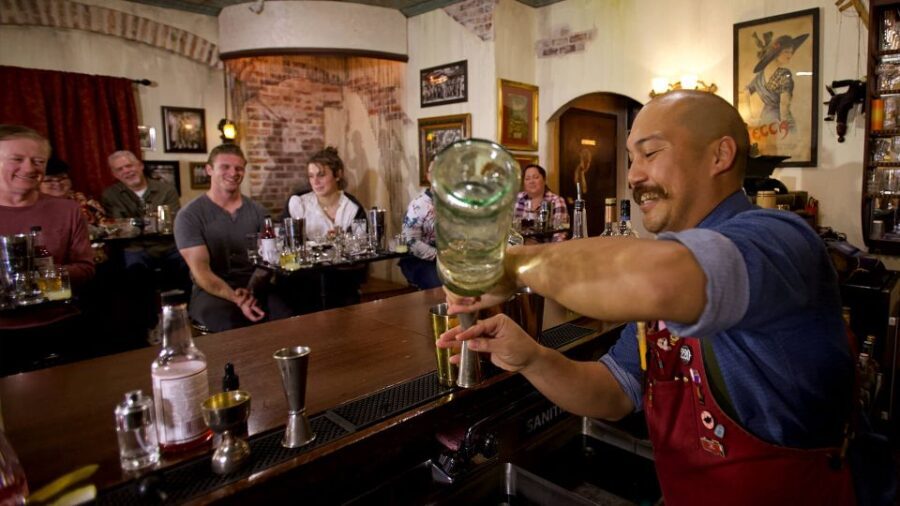Savannah: Cocktail Class at American Prohibition Museum - Who Should Consider This Experience?