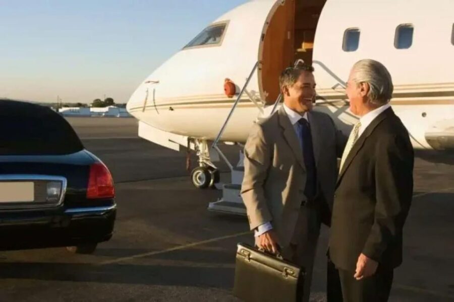 Scottsdale: Private Airport Transfer - The Experience in Context
