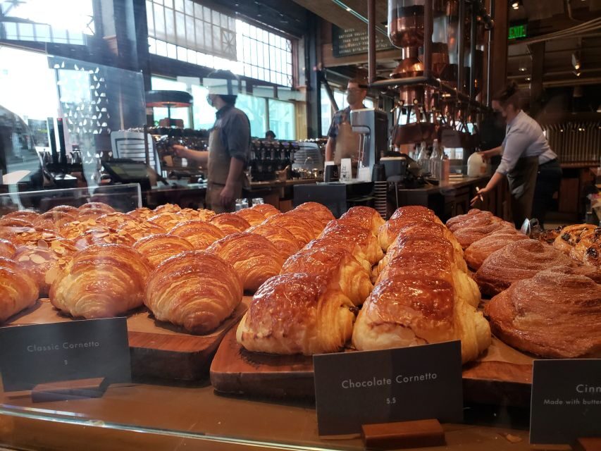 Seattle: Coffee Culture Walking Tour - The Guides: Knowledge and Personality Matter