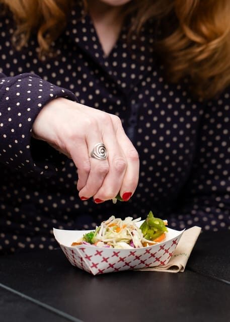 Seattle: Happy Hour Food and Cocktails Tour - What to Expect Throughout the Tour
