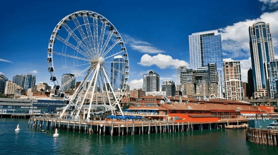 Seattle : Must-See Attractions Walking Tour With A Guide - The Itinerary Breakdown