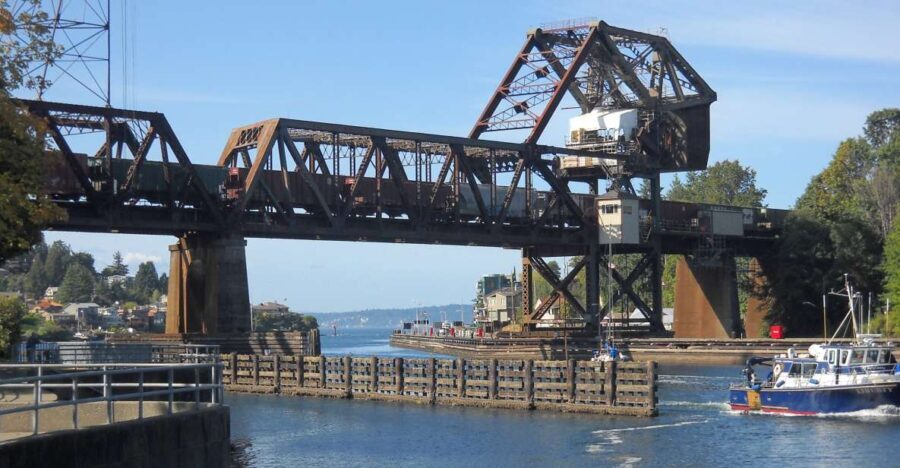 Seattle: Sightseeing Bus Tour with the Ballard Locks - What Makes This Tour Worth Considering?