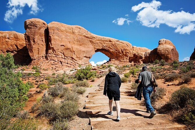 Self Guided Audio Driving Tour in Arches National Park - Exploring the Iconic Features: The Must-Sees