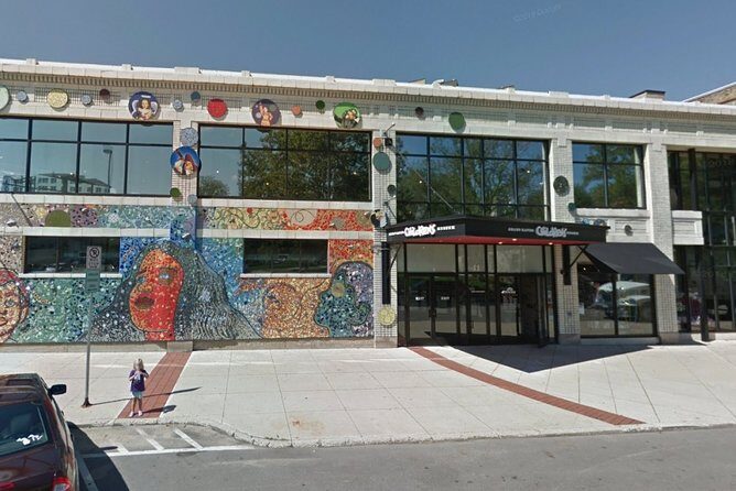 Self-Guided Grand Rapids Scavenger Hunt: Round River City - What to Expect During Your Hunt