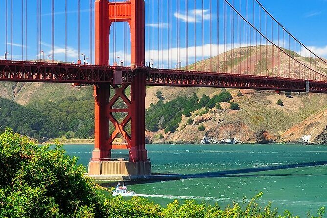 Self-Guided Palace of Fine Arts to Golden Gate Bridge Audio Tour - What the Tour Includes