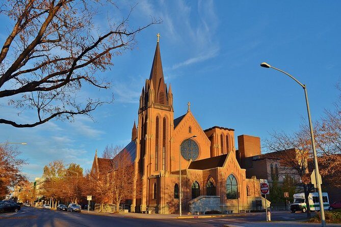 Self-Guided Scavenger Hunt: Bountiful Billings - The Sum Up