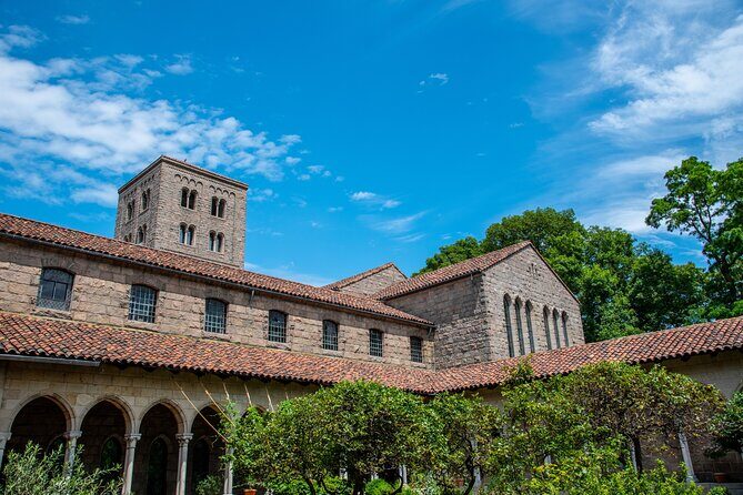 Skip the line Met Cloisters and Fifth Avenue Tour by Car - In-Depth Review of the Tour Experience