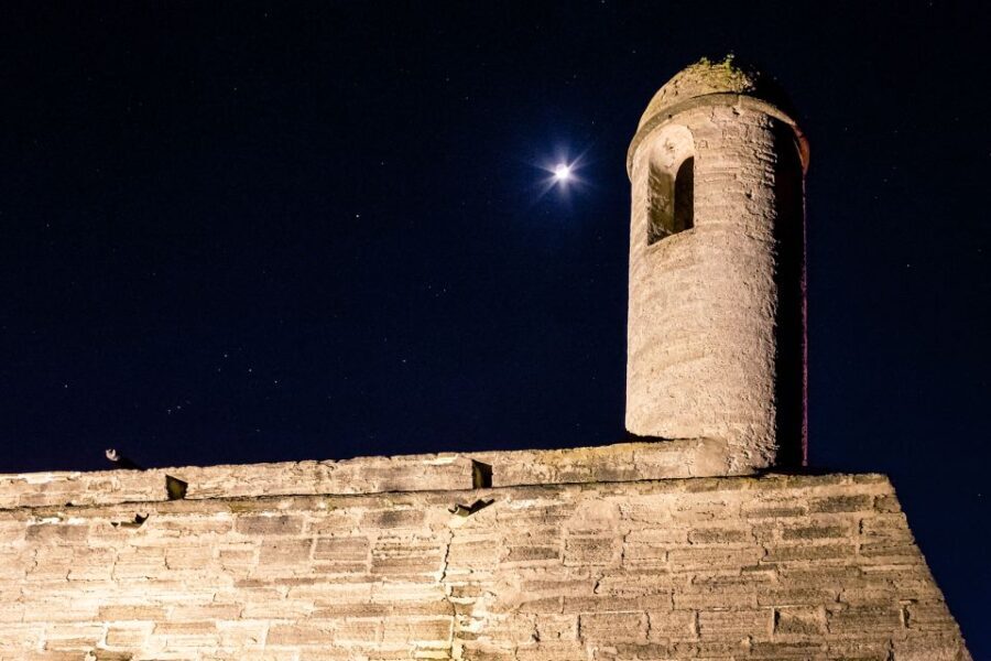 St. Augustine, FL: Everdark Express Shadow Shuttle Tour - What Makes This Tour Special?