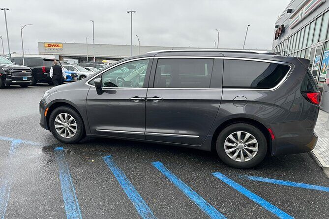 Summit Ski Resort to Seattle Field BFI Departure Private Transfer - Cancellation Policy and Flexibility