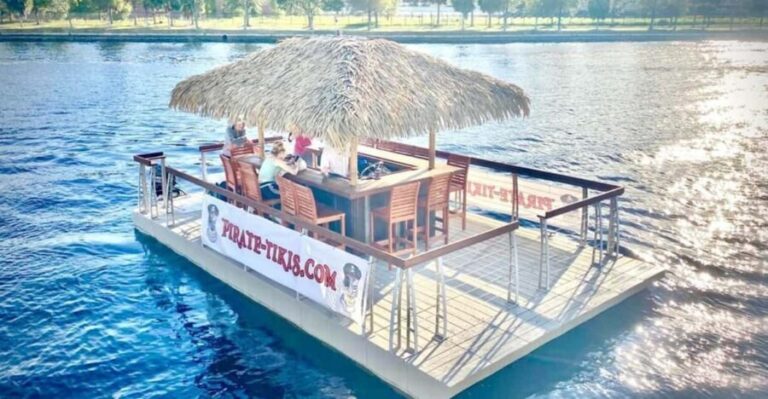 Tampa: Hillsborough River Tiki Bar Boat Up to 13 people - What We Love About This Experience