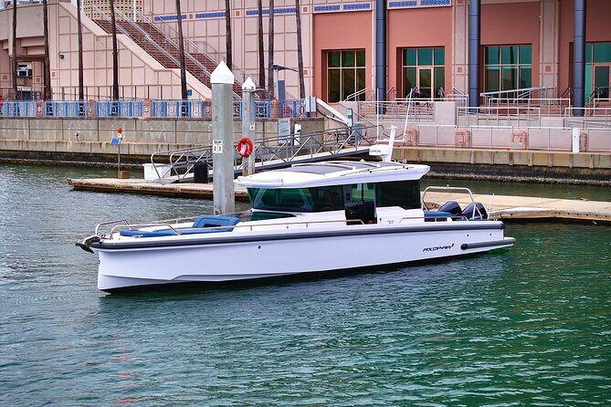 Tampa Luxury Private Charter Rental: 38' Boat Rental with Captain - Who Would Love This Experience?