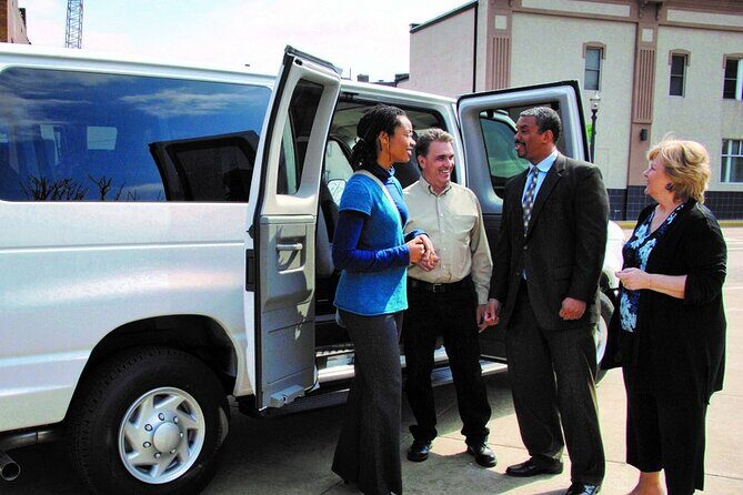 The Villages-Orlando International Airport Shuttle - Vehicle and Comfort