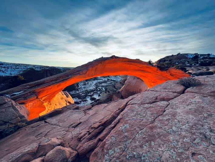 Tonalea: Guided Eggshell Arch Hike w/ Day or Sunset Options - What Makes This Tour Stand Out