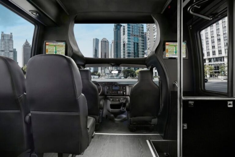 Toronto: Shuttle Transfer Between Downtown and Niagara Falls - Who This Tour Is Best For