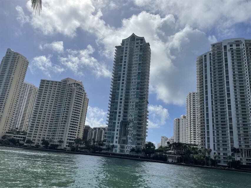 Transfer Service Miami Port to Miami Airport - The Experience and Service Quality