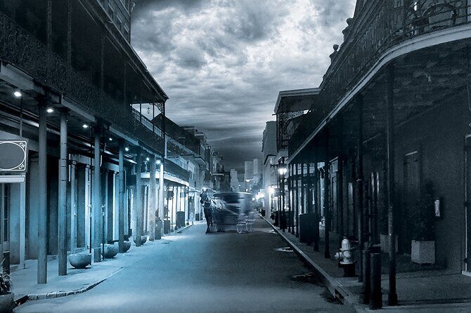 Villains and Vixens True Crime Walking Tour in New Orleans - Practical Tips