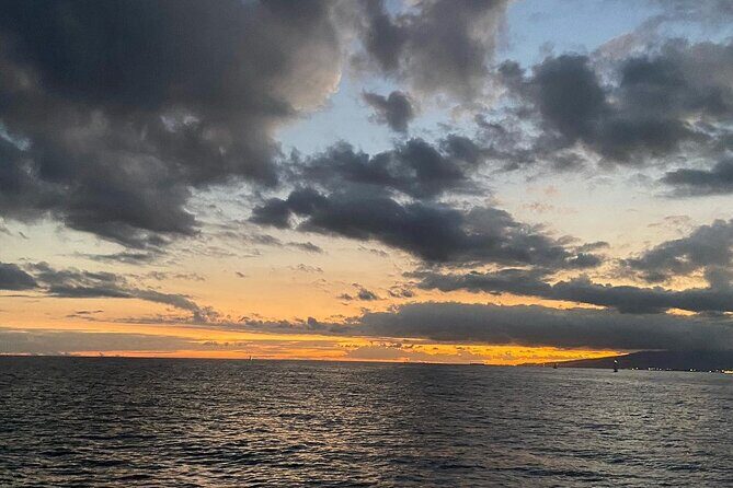 Waikiki to Diamondhead: Sunset BYOB Cruise - The Sum Up: Who Should Consider This Experience?