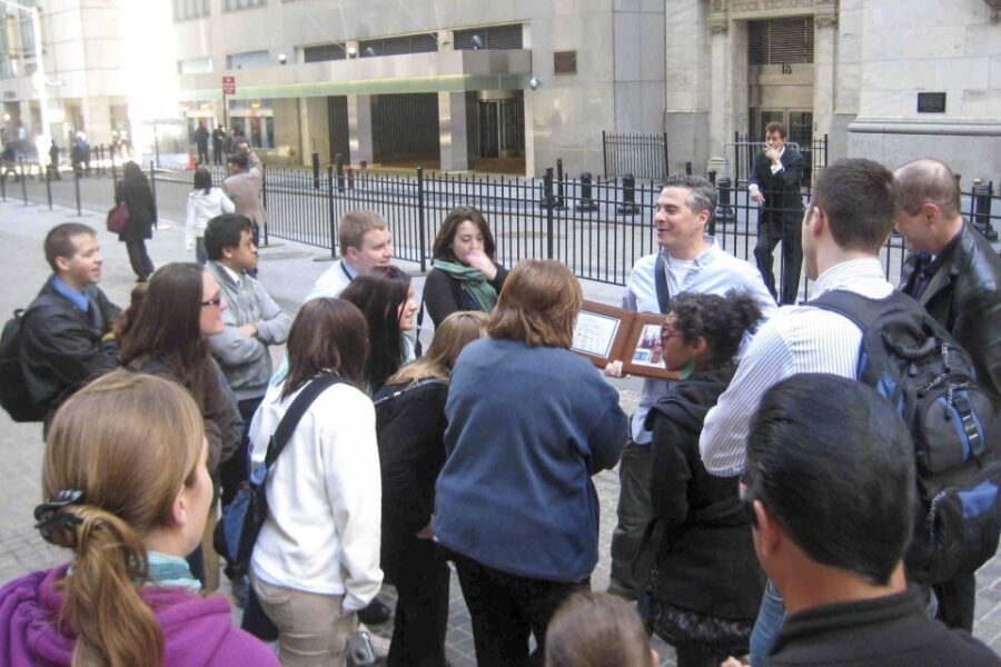 Wall Street Insider Tour with a Finance Professional - What’s Included and What’s Not