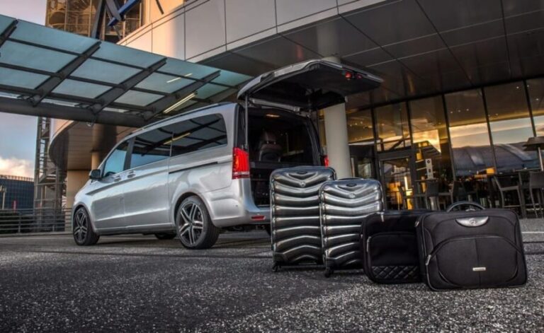 Washington DC: One Way Airport Transfer Service - Vehicle Options and Group Suitability
