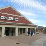 Woodbury Commons Shopping in H2 Hummer White Limousine - FAQs