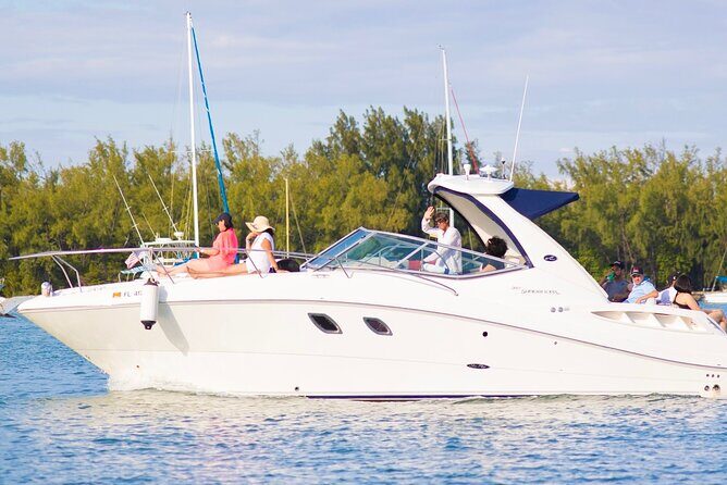Yacht Celebration! (Restroom/Kitchen/AC & Bed on Board) - What’s Included and What’s Not