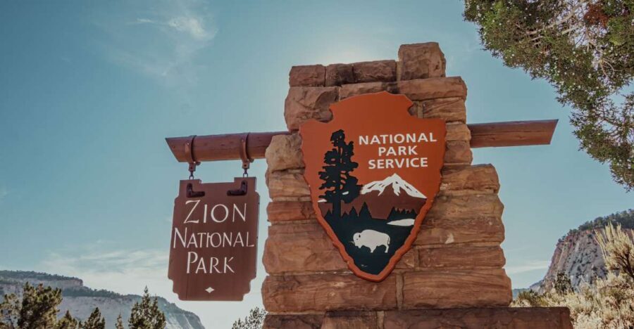 Zion National Park Day Trip from Las Vegas - The Experience: A Balance of Comfort and Adventure