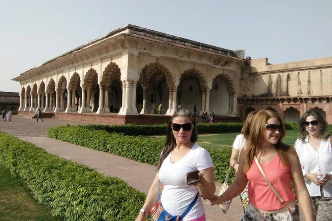 1-Day Private Tour to Agra with 3 UNESCO world Heritage from Delhi by Train - The Transport & Comfort