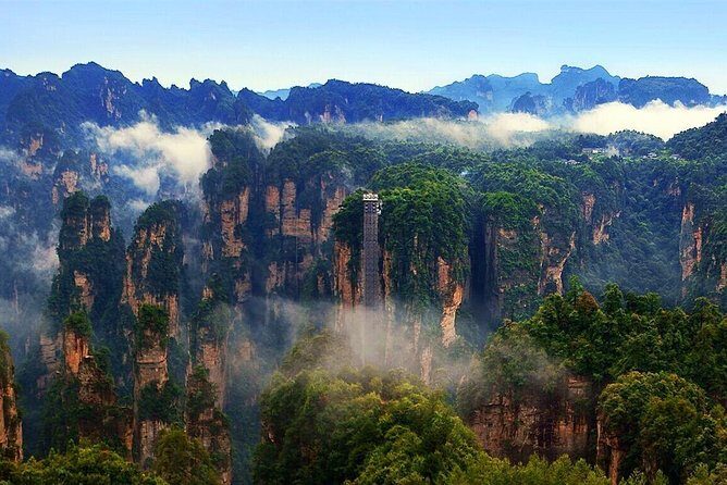 1-Day Private Zhangjiajie Tour to Avatar Mountain & Glass Bridge - Exploring the Itinerary in Detail