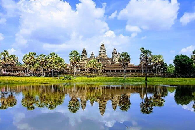 1 day special Tour: Angkor Wat,Bayon,Ta Prohm, Bantey srei and Beng Mealea - The Sum Up