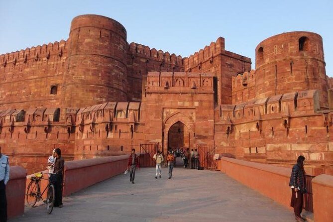 1-Day Trip to Taj Mahal and Agra from Mumbai with Both Side Commercial Flights - Authentic Experiences and Real Insights