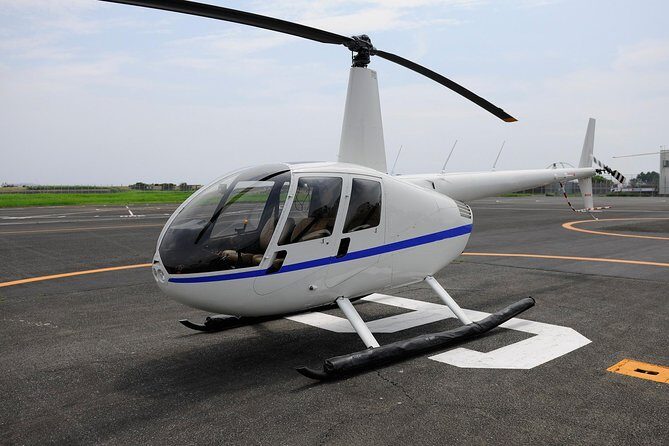 10 minsTokyo Helicopter Tour + Private Car Pickup & Drop off - What Sets This Tour Apart?