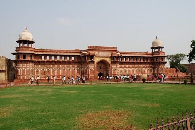 2-Day Agra Fort and Taj Mahal Guided Tour from Delhi Airport - Authentic Experiences and Traveller Insights