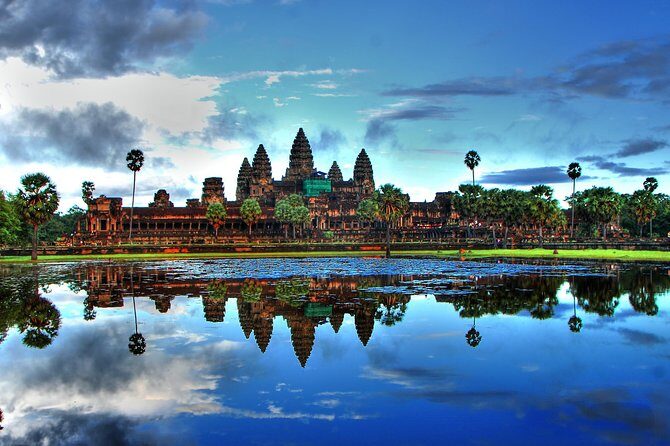2-Day Angkor Wat & Tonle Sap Tour - Day 2: Sunrises, Hidden Temples, and the Waterworld of Tonle Sap