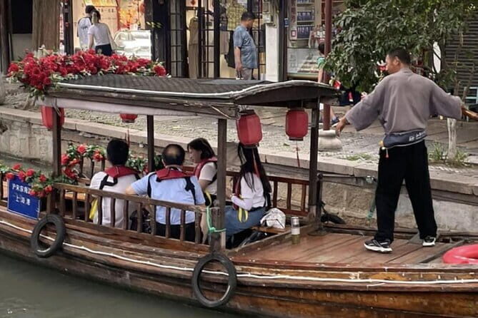 2-Day Zhujiajiao Water Town, Shanghai and Suzhou Private Tour - A Touch of Shanghai’s Old and New at Yu Garden and The Bund