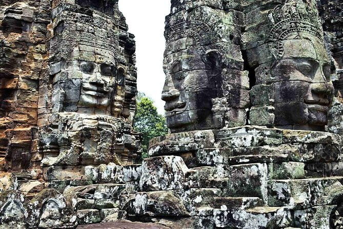2- Days Private Tour Explore Sunrise Angkor Wat,Beng Mealea and Floating Village - Authentic Experiences and Hidden Details