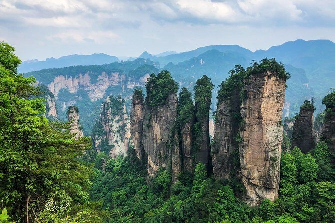 2 Days Zhangjiajie Private Tour for Avatar Mountain Discovery - Additional Details & Practical Tips