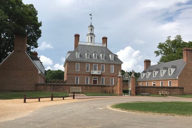 2-Hour Private Guided The best of Williamsburg Walking Tour - What Makes This Tour Stand Out?