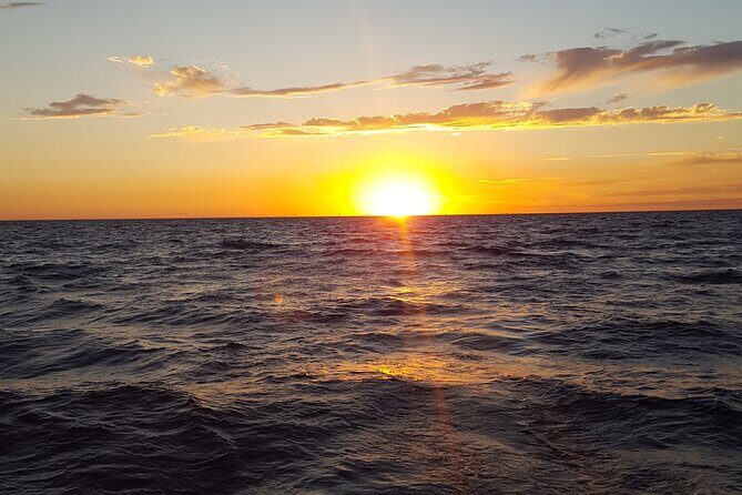 2 Hour Sailing Adventure in Lake Michigan (up to 6 people) - Who Is This Tour Best For?