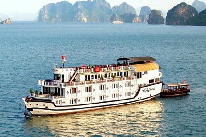 2D1N Bai Tu Long Bay on Luxury Wooden Junk - Who Should Consider This Tour?