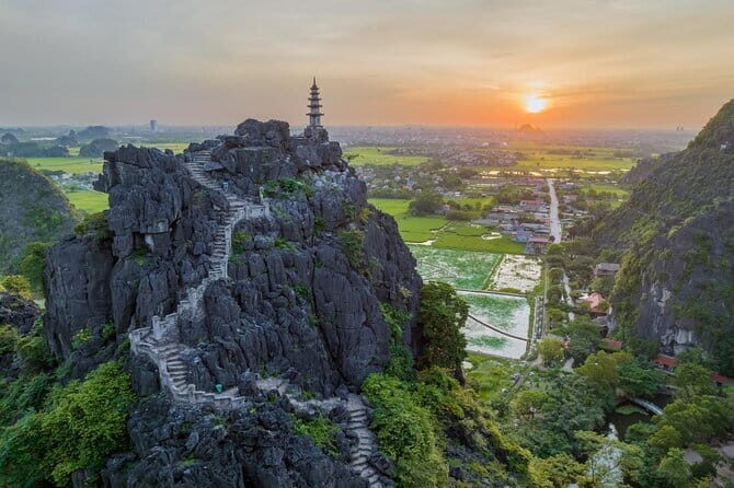 2D1N Exclusive Luxury Tour to Ninh Binh and Halong - What Makes This Tour Worth It?