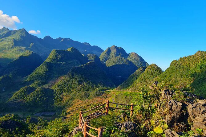 3-day Motorbikes Adventure Tour via Ha Giang Loop - Day 2: From Dong Van to Du Gia — Deep Canyons and Mountain Passes