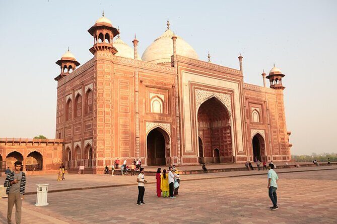 3-Day Private Golden Triangle Tour in Delhi, Agra, and Jaipur - Considerations for Future Travelers