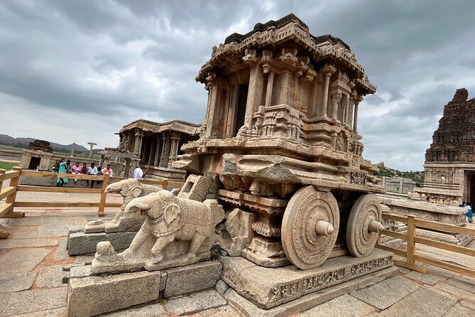 3-Day Private Journey to Ajanta, Ellora Caves, and Lonar Crater. - Taking in the Cultural and Architectural Marvels of Ellora