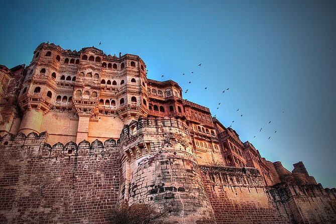 3 Days Guided Jodhpur & Udaipur Tour From Jaipur With Hotels - Who is this tour best suited for?