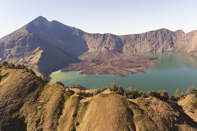 3 Days Tour in Mount Rinjani Summit with Lake Hiking - Why This Trek Offers Great Value