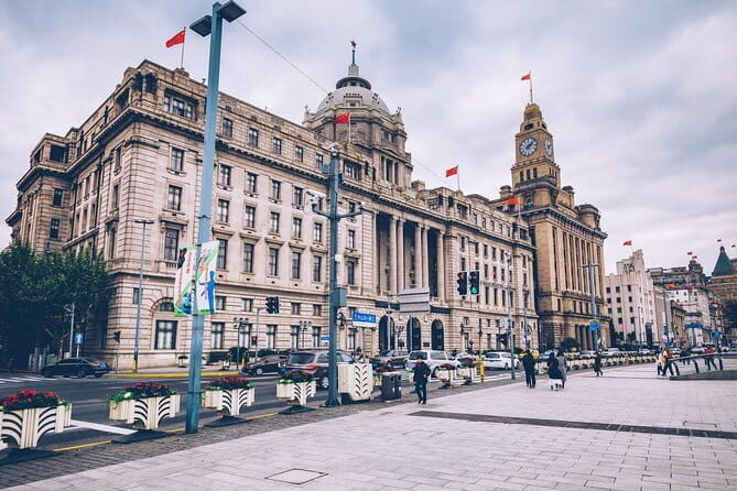 3-Hour Shanghai Art Deco Walking Tour With City Master - The Experience: Pros and Cons