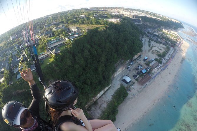 30 minutes tandem Paragliding tours in Bali with free photo/video - What to Expect on the Bali Paragliding Tour