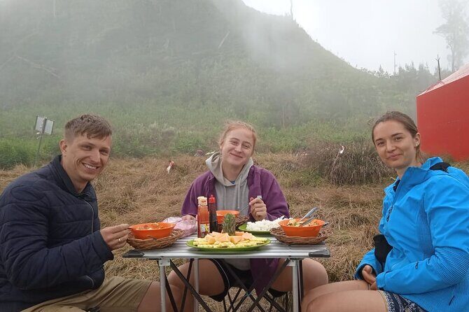3D 2N Mount Rinjani Trekking Tour To Summit And Lake - FAQ