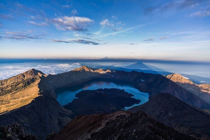 3D/2N Rinjani trekking summit,lake and hot springs. - An In-Depth Look at the Rinjani Trek Experience